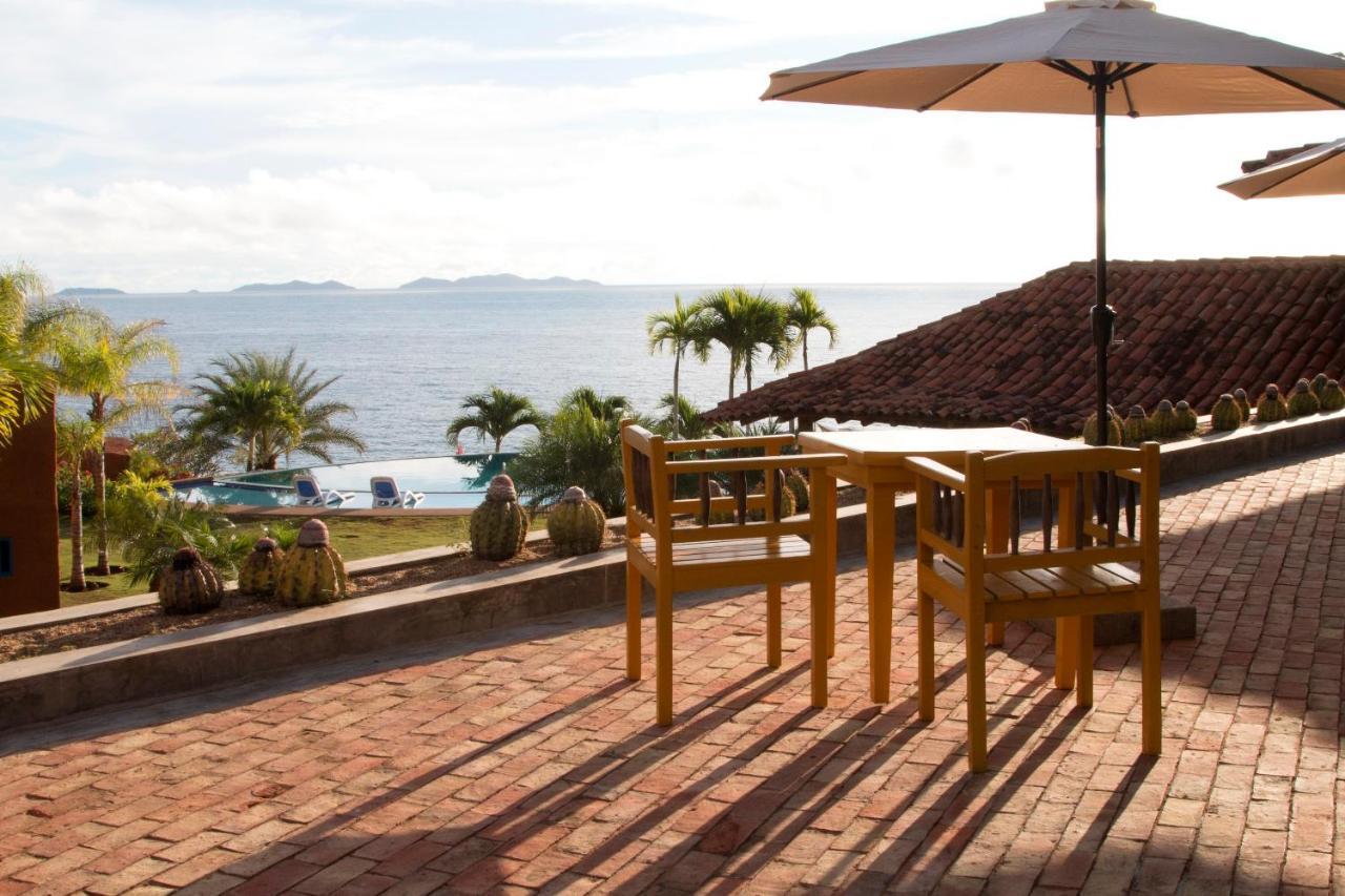 Cala Margarita Hotel Paraguachi Bagian luar foto
